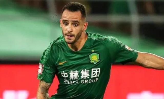 华体会体育官网app-国安欲续约两年遭拒 巴媒：傲骨今日加盟科林蒂安